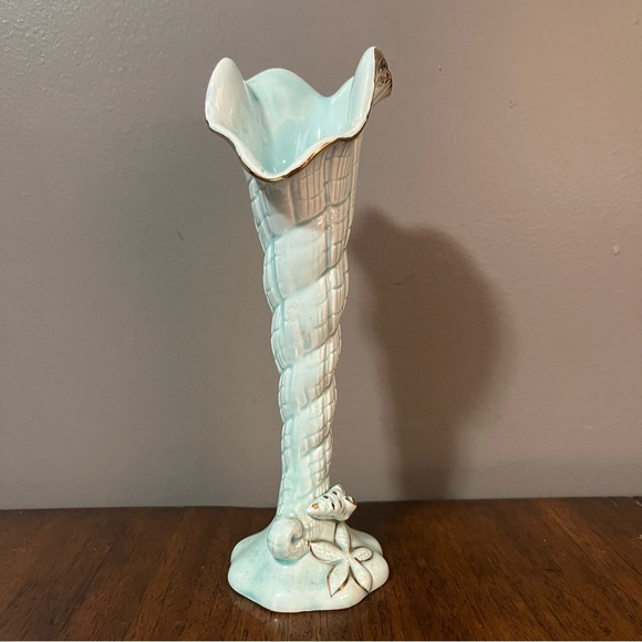 NAPCO “Tropic Sea Light Blue porcelain bud vase. - Picture 1 of 11